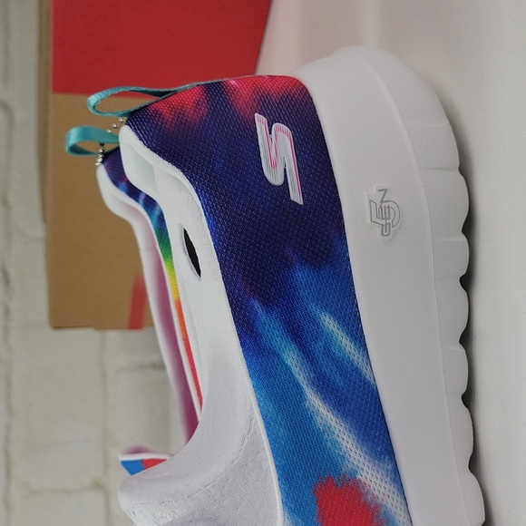 Sketches Go Walk Joy Fun Energy Tie Dye Slip-On Shoe - Picture 6 of 8